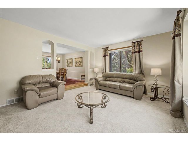 725 Country Dr, Monument, CO 80132