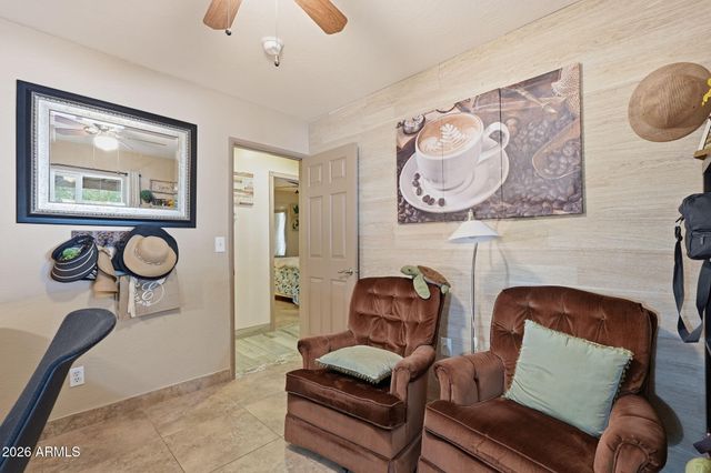 654 S COPPER Drive, Apache Junction, AZ 85120