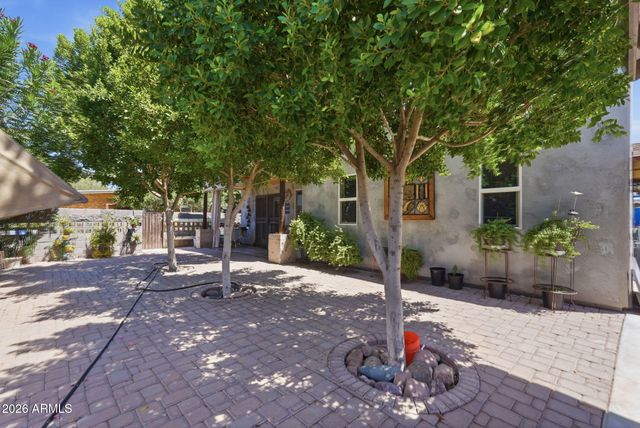 654 S COPPER Drive, Apache Junction, AZ 85120