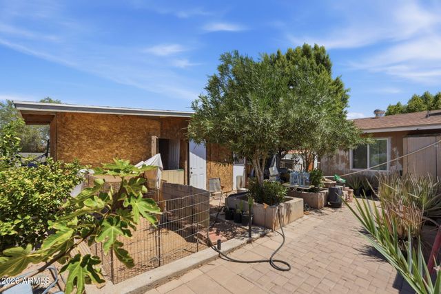 654 S COPPER Drive, Apache Junction, AZ 85120
