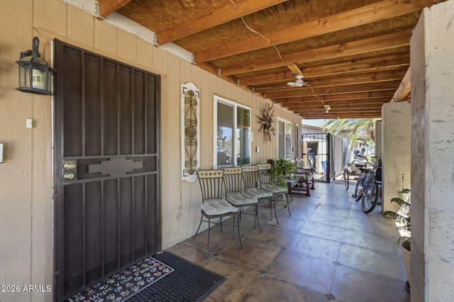 654 S COPPER Drive, Apache Junction, AZ 85120