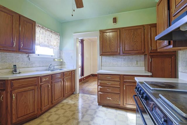 1942 Eastern Avenue, Covington, KY 41014