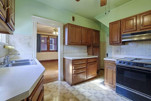 1942 Eastern Avenue, Covington, KY 41014