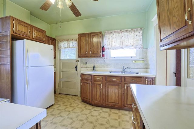 1942 Eastern Avenue, Covington, KY 41014