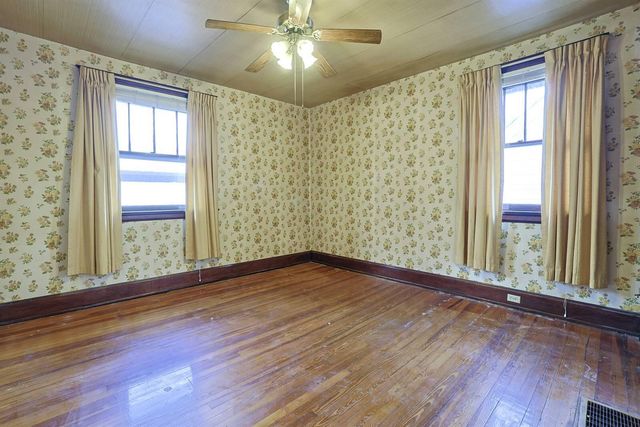 1942 Eastern Avenue, Covington, KY 41014
