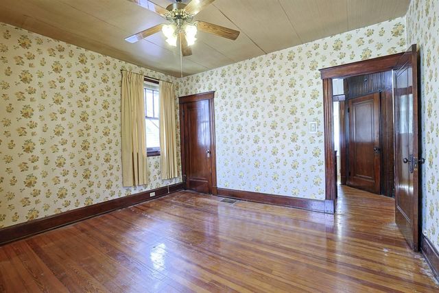 1942 Eastern Avenue, Covington, KY 41014