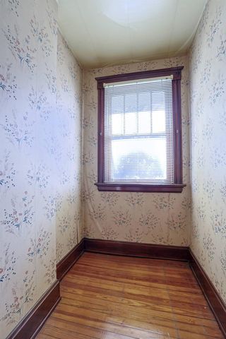 1942 Eastern Avenue, Covington, KY 41014