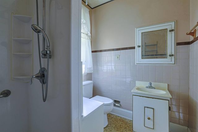 1942 Eastern Avenue, Covington, KY 41014