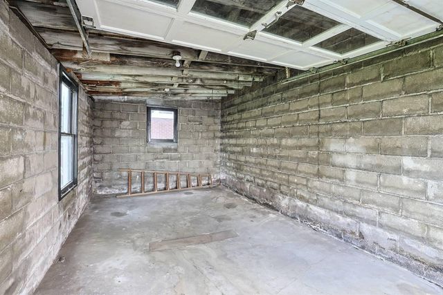 1942 Eastern Avenue, Covington, KY 41014