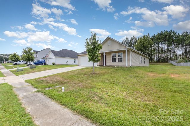 646 Scarlet Leaf Lane, Oakboro, NC 28129