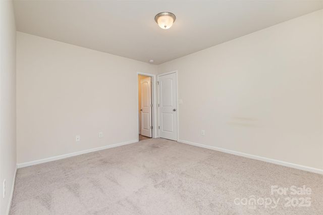 646 Scarlet Leaf Lane, Oakboro, NC 28129