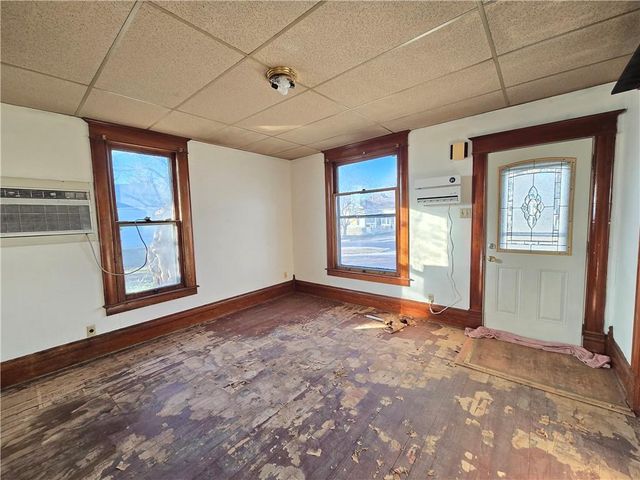 329 W 1st Street, Cherryvale, KS 67335