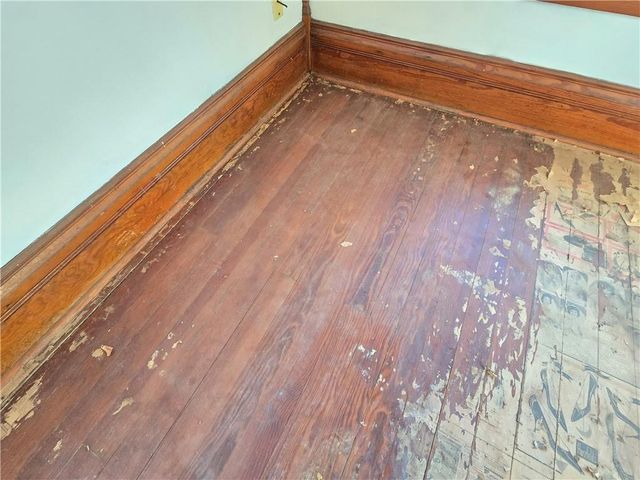 329 W 1st Street, Cherryvale, KS 67335