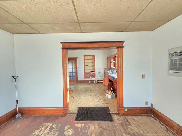 329 W 1st Street, Cherryvale, KS 67335