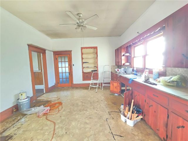 329 W 1st Street, Cherryvale, KS 67335