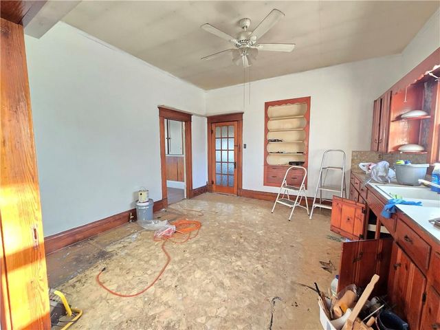 329 W 1st Street, Cherryvale, KS 67335