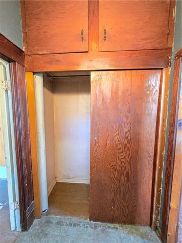 329 W 1st Street, Cherryvale, KS 67335