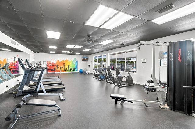 1431 NW 85th Way, Plantation, FL 33322