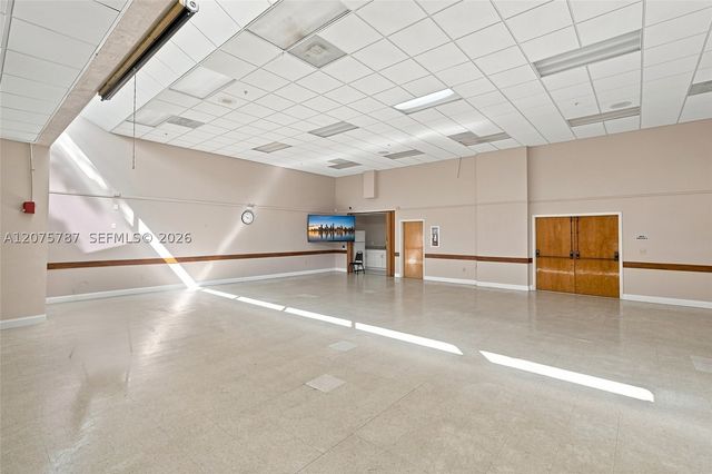 1431 NW 85th Way, Plantation, FL 33322