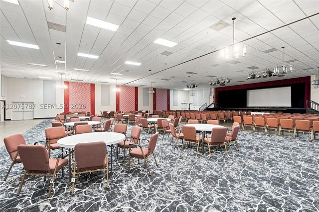 1431 NW 85th Way, Plantation, FL 33322