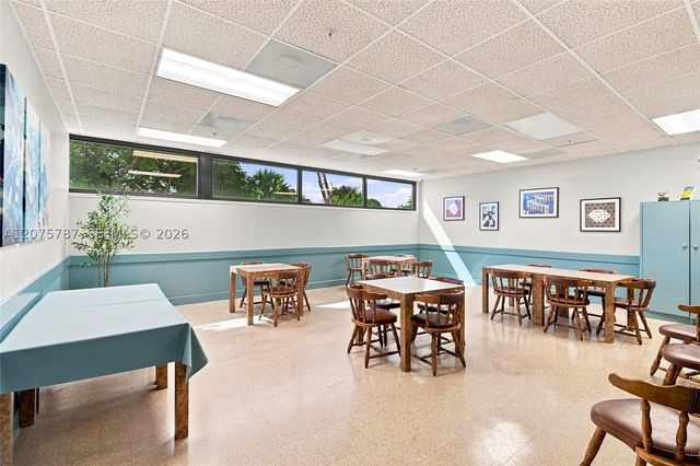 1431 NW 85th Way, Plantation, FL 33322