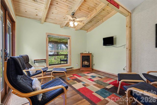 3526 Dogwood Lane, Morganton, NC 28655