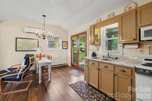 3526 Dogwood Lane, Morganton, NC 28655