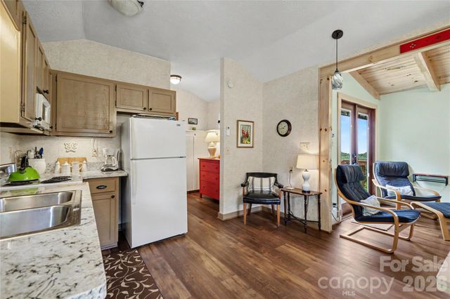 3526 Dogwood Lane, Morganton, NC 28655