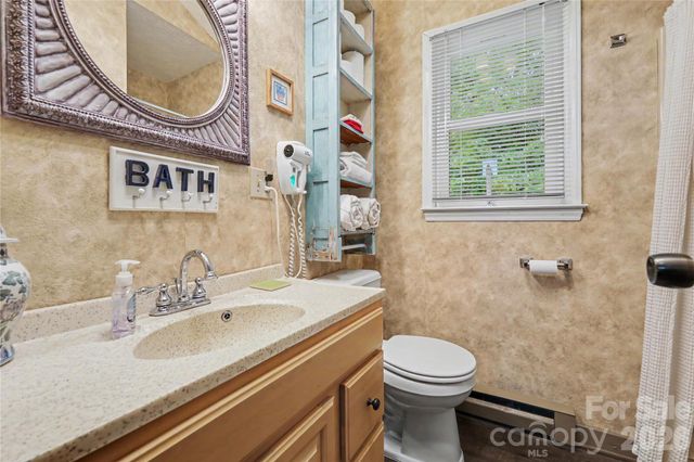 3526 Dogwood Lane, Morganton, NC 28655