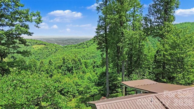 3526 Dogwood Lane, Morganton, NC 28655