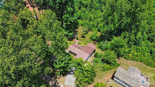 3526 Dogwood Lane, Morganton, NC 28655