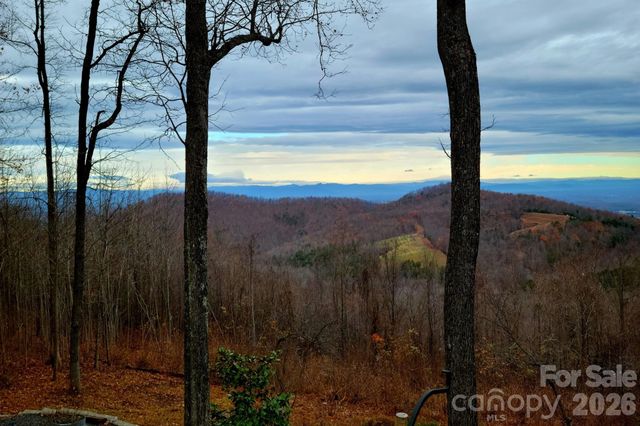 3526 Dogwood Lane, Morganton, NC 28655