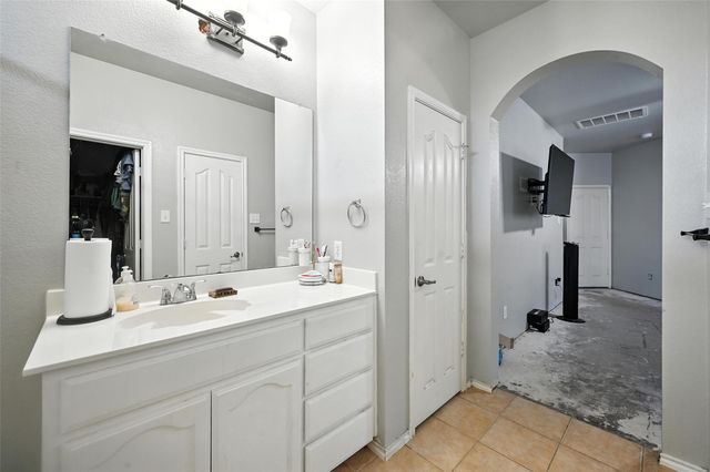 510 Poplar Vista Lane, Arlington, TX 76002