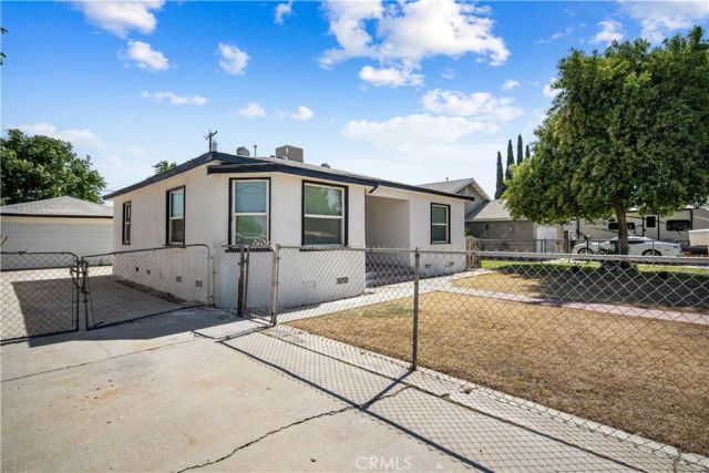 1003 El Tejon Ave, Bakersfield, CA 93308