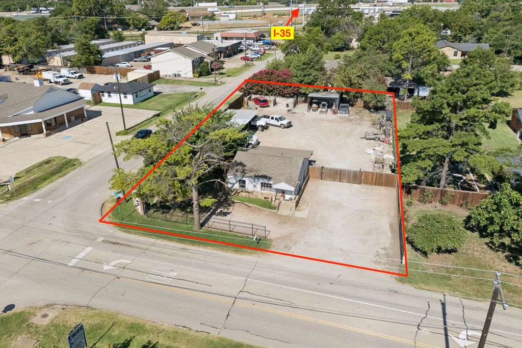 101 N Shady Shores Drive, Lake Dallas, TX 75065