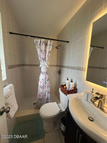 2261 Anastasia Drive, South Daytona, FL 32119