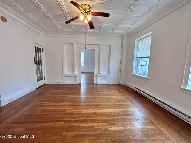 290 2nd Avenue Apt 2, Troy, NY 12182