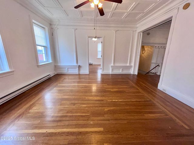290 2nd Avenue Apt 2, Troy, NY 12182