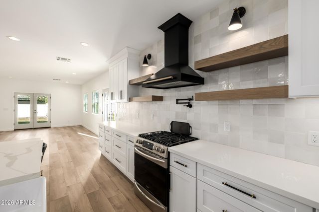 938 E CORONADO Road, Phoenix, AZ 85006