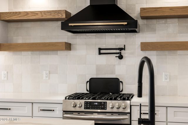 938 E CORONADO Road, Phoenix, AZ 85006