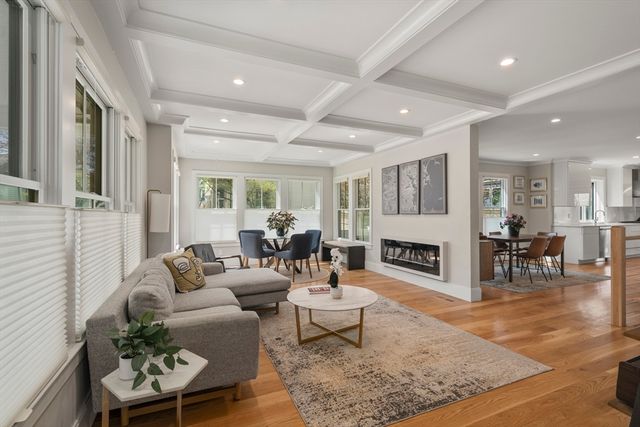 148 Kent St 148, Brookline, MA 02445