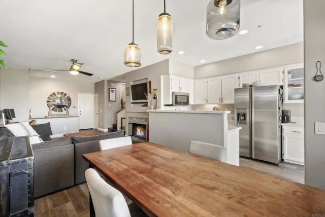 537 Sweet Pea Place, Encinitas, CA 92024