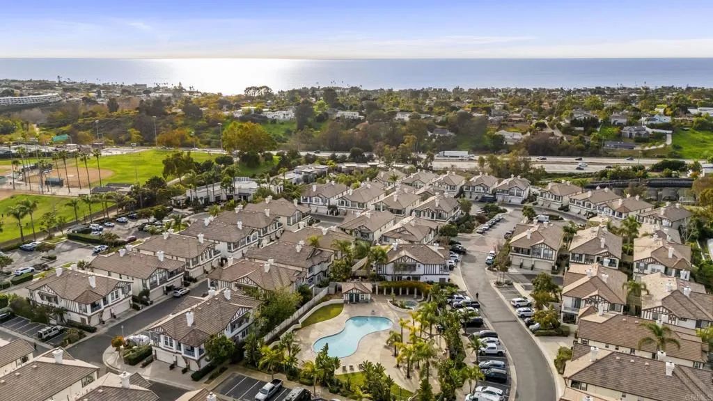 537 Sweet Pea Place, Encinitas, CA 92024