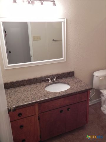 749 Running Crk, Seguin, TX 78155