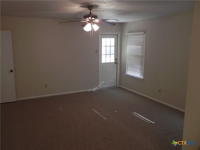 749 Running Crk, Seguin, TX 78155