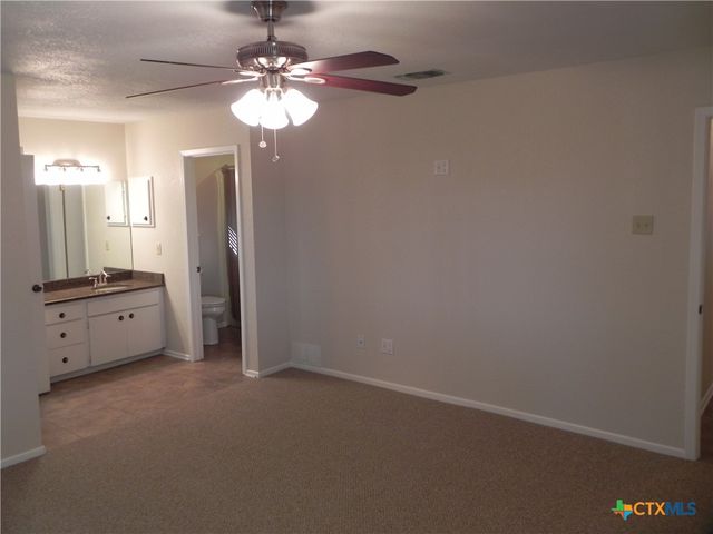 749 Running Crk, Seguin, TX 78155