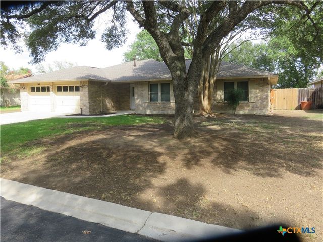 749 Running Crk, Seguin, TX 78155