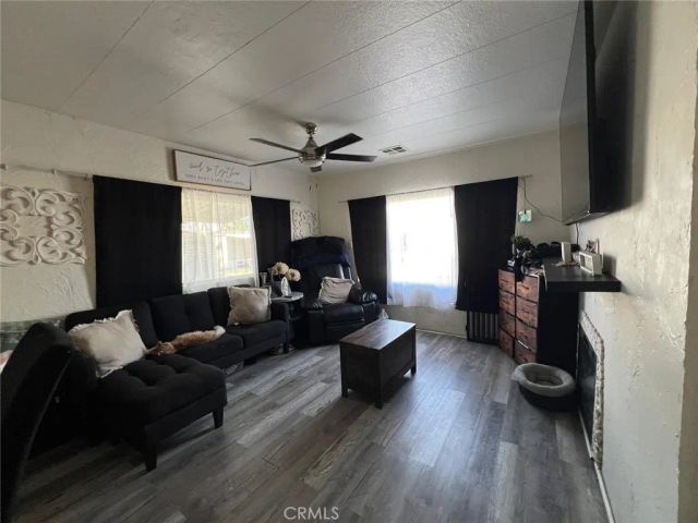 320 N Park Vista 161, Anaheim, CA 92806