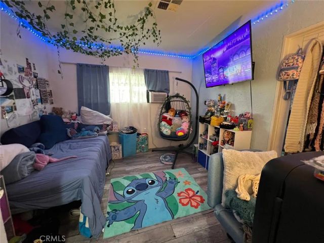 320 N Park Vista 161, Anaheim, CA 92806