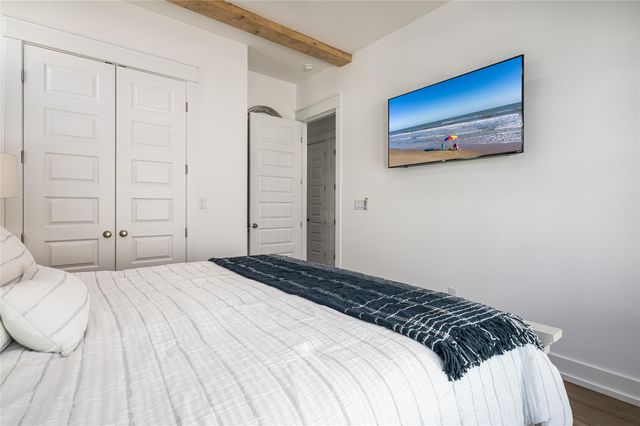 2631 Holiday Drive, Bolivar Peninsula, TX 77650